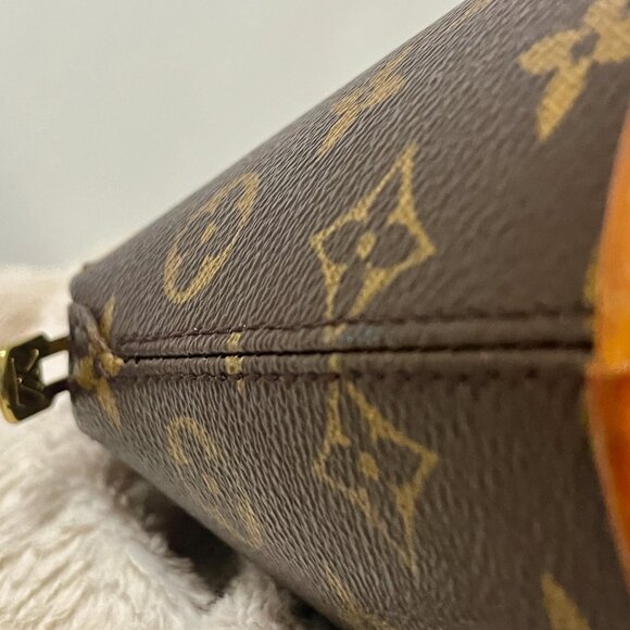 Louis Vuitton Monogram Ellipse MM – Iconic Luxury Handbag Pre-Owned Practical - Picture 5 of 14